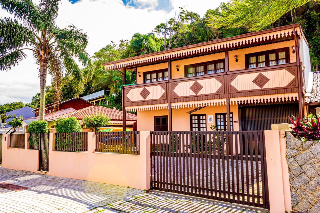 Pousada Casa Do Oscar Governador Celso Ramos Esterno foto
